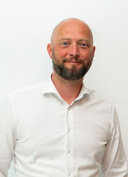 Olivier website crop